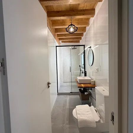 Tuguest Bazan Atico Apartment
